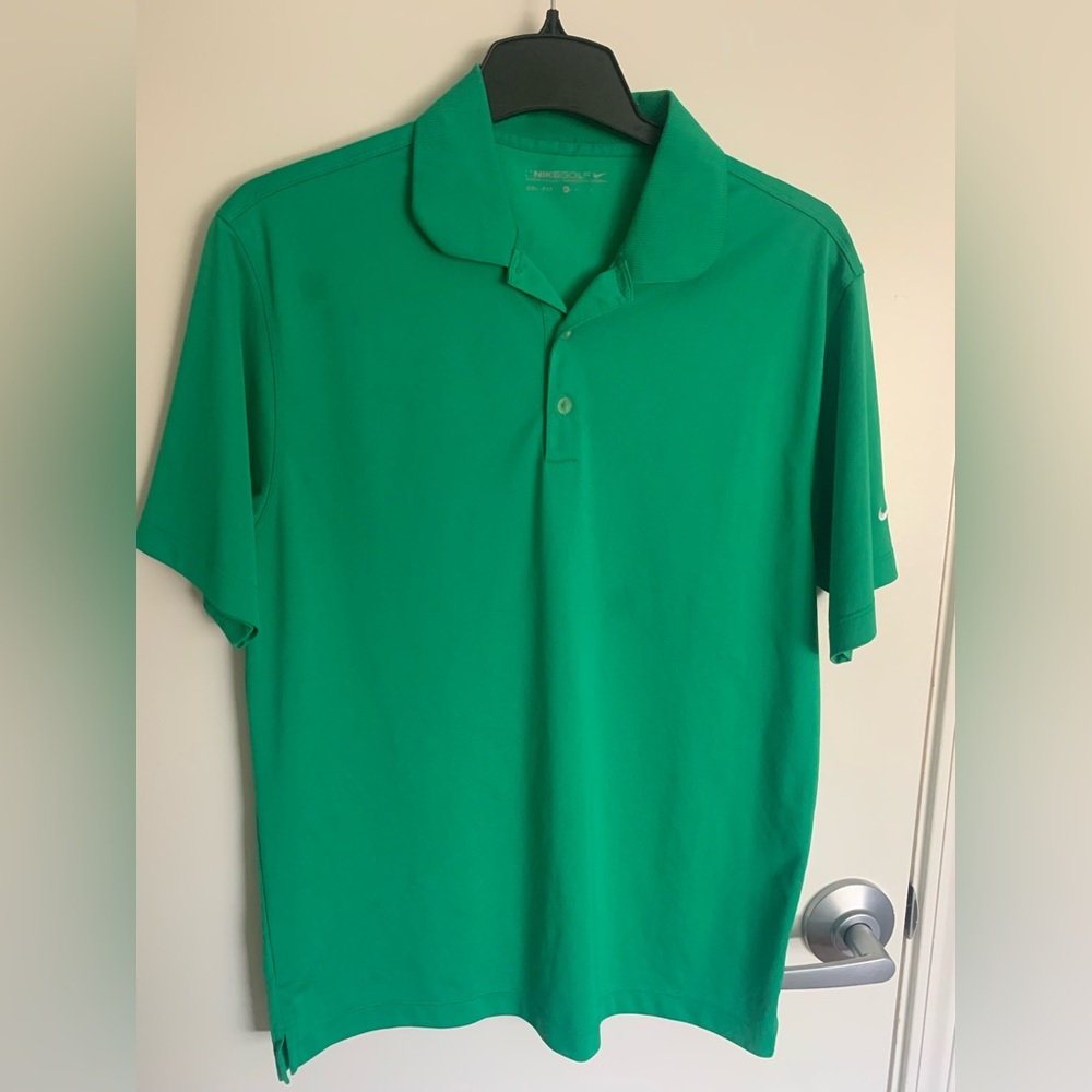 Good condition Nike Golf Kelly green men’s polo